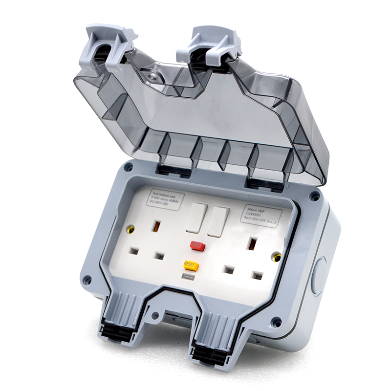 Presa impermeabile per esterni - Outdoor Power Jack recensione e prezzo
