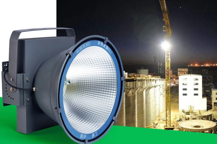 Faro LED Industriale ad Alta P - Outdoor Power Tool Brands recensione e prezzo