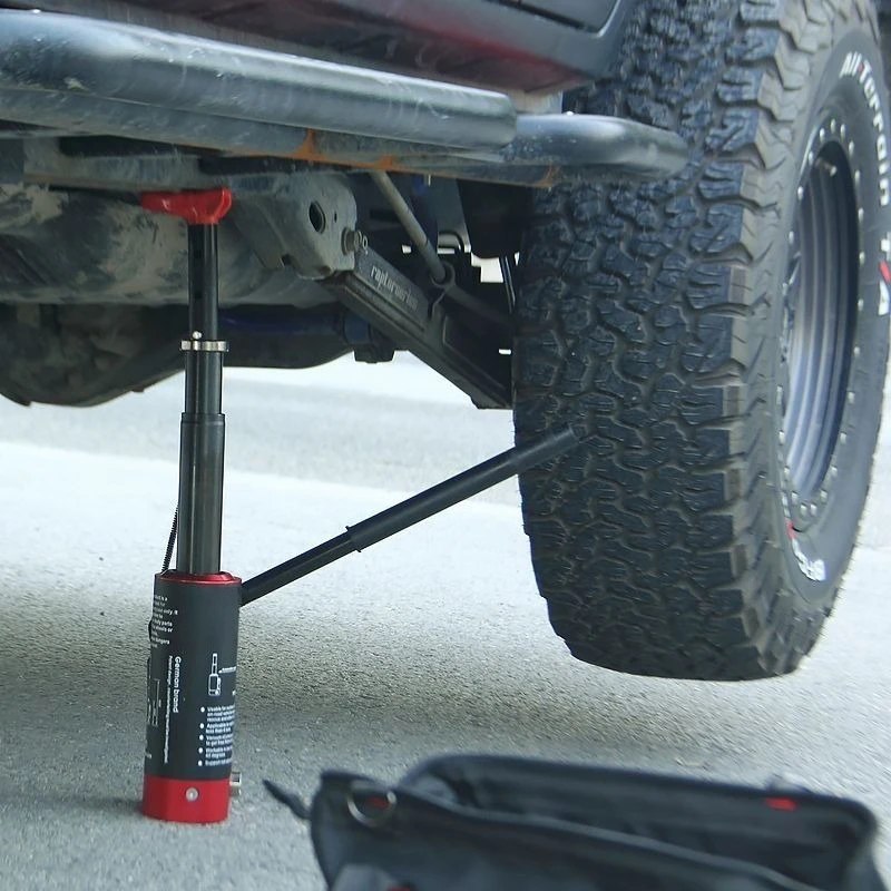 Martinetto idraulico manuale p - Outdoor Power Jack recensione e prezzo