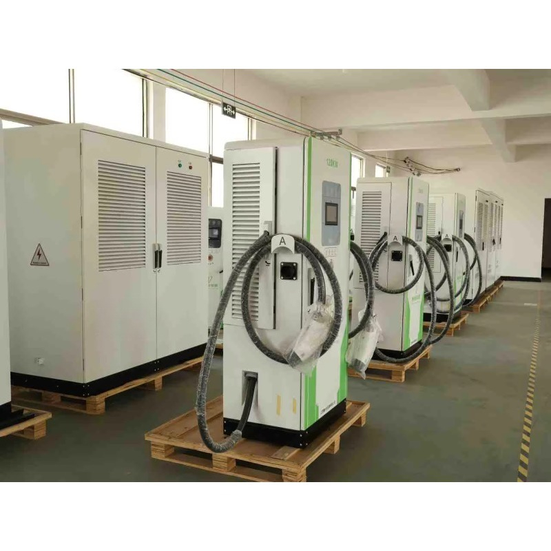 Stazione di ricarica per veico - Outdoor Power Station recensione e prezzo